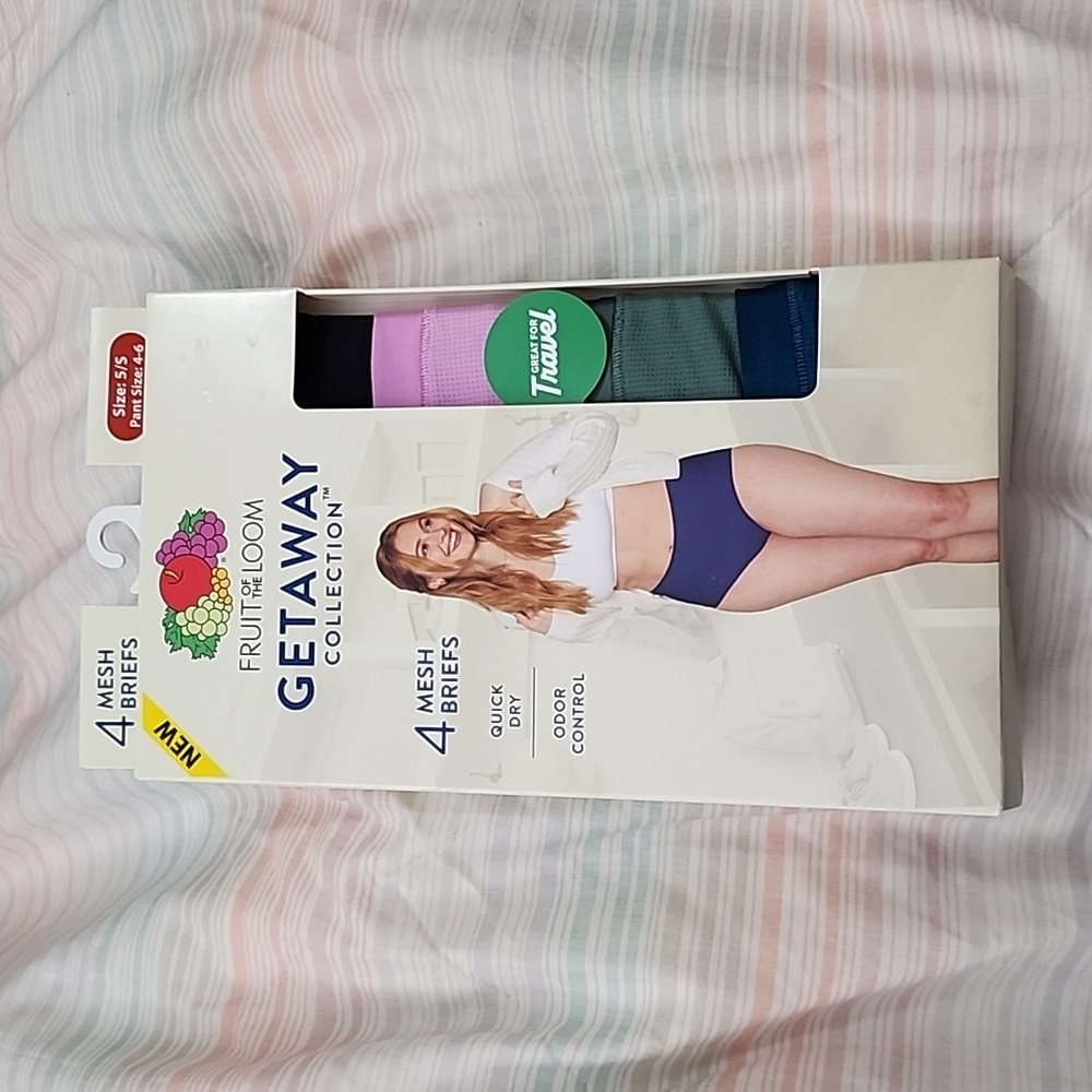 Fruit Of The Loom 4 Mesh Briefs Size: 5/S